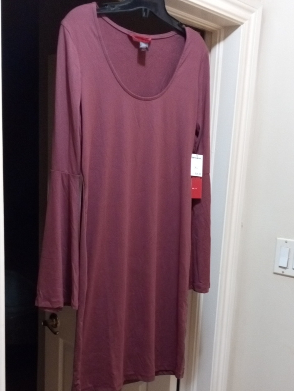 $15>>Hot Kiss Long Sleeve Scoop Neck Dress in Mauve